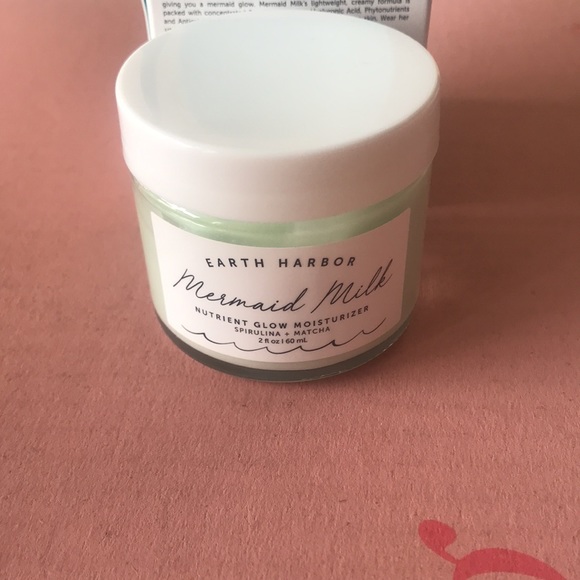 BRAND NEW IN BOX! EARTH HARBOR MERMAID MILK - Picture 12 of 13